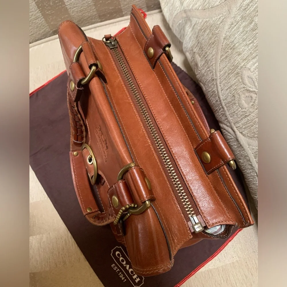 Coach Large Bleecker Burnished Leather British Tan Shoulder Bag - Picture 5 of 16